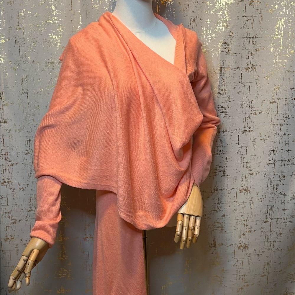 Elegant Peach Women's Versatile Sweater - Picture 1 of 5